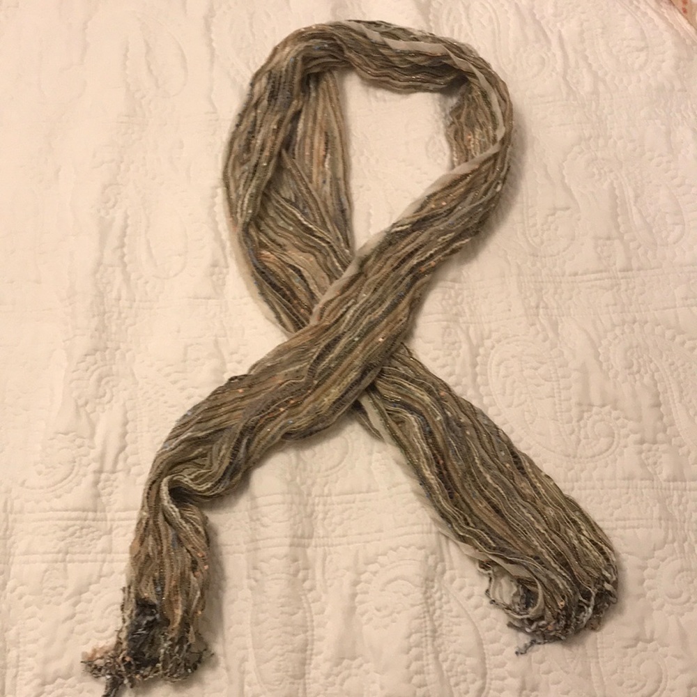 Scarves - Picture 3 of 4